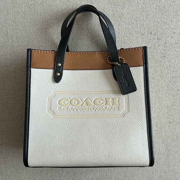 Coach Handbags - Coach Field Tote 22